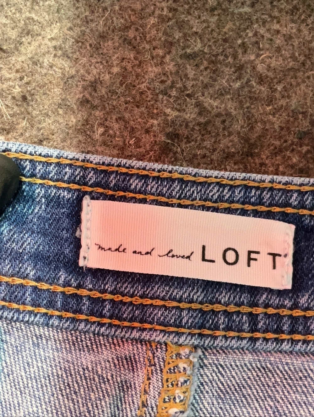 Ann Taylor LOFT Wide Leg Jeans Size 6 | High Rise | Dark Wash - Picture 6 of 9